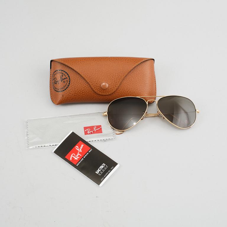 SOLGLASÖGON, "Aviator", Ray-Ban.