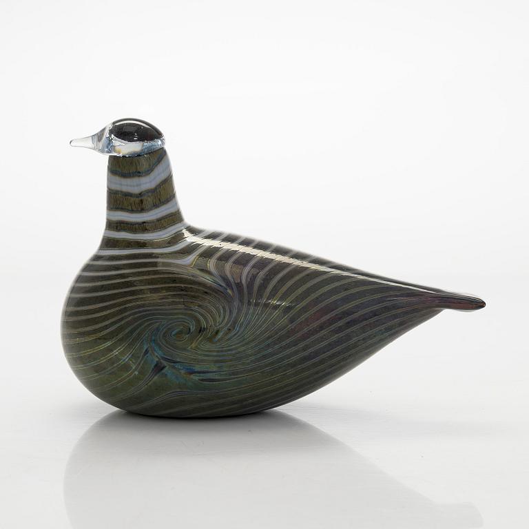 Oiva Toikka, a glass bird signed O. Toikka Nuutajärvi.