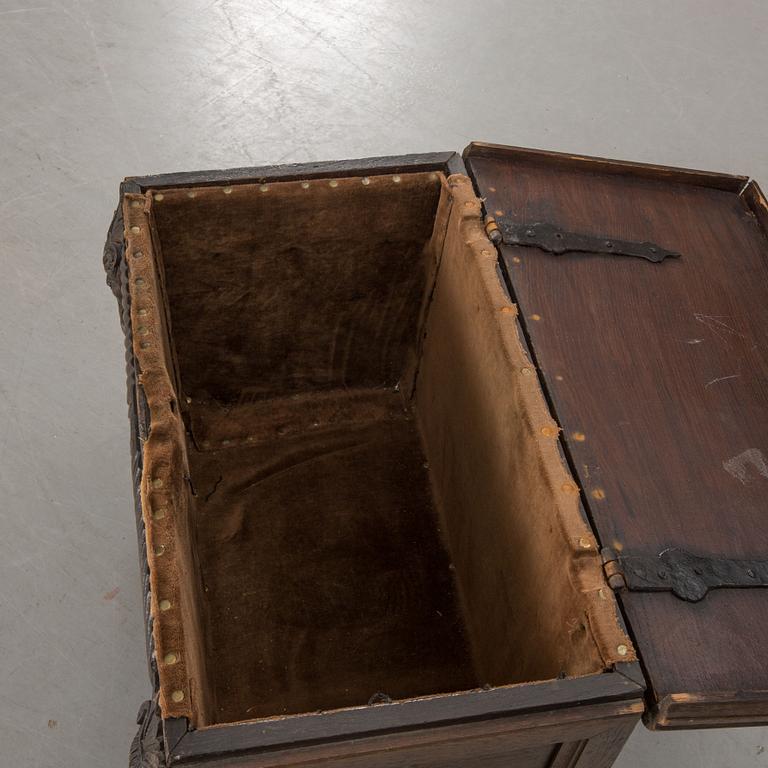 KISTA, barockstil, 1800-tal.