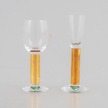 Gunnar Cyrén, dessertvinsglas, 8 st, samt snapsglas, 9 st, "Nobel", Orrefors.