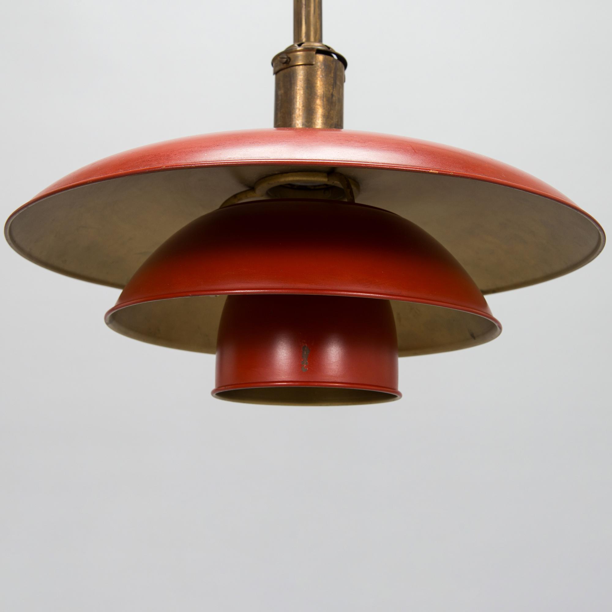 Poul Henningsen, taklampa PH-4/4 "Pulley pendant" för Louis Poulsen, tillverkad  1926-1928.