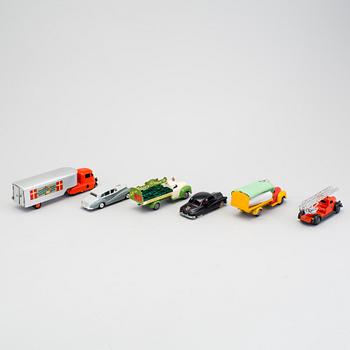 TEKNO samt DINKY TOYS, 6 delar, Danmark och England, 1940/50-tal.