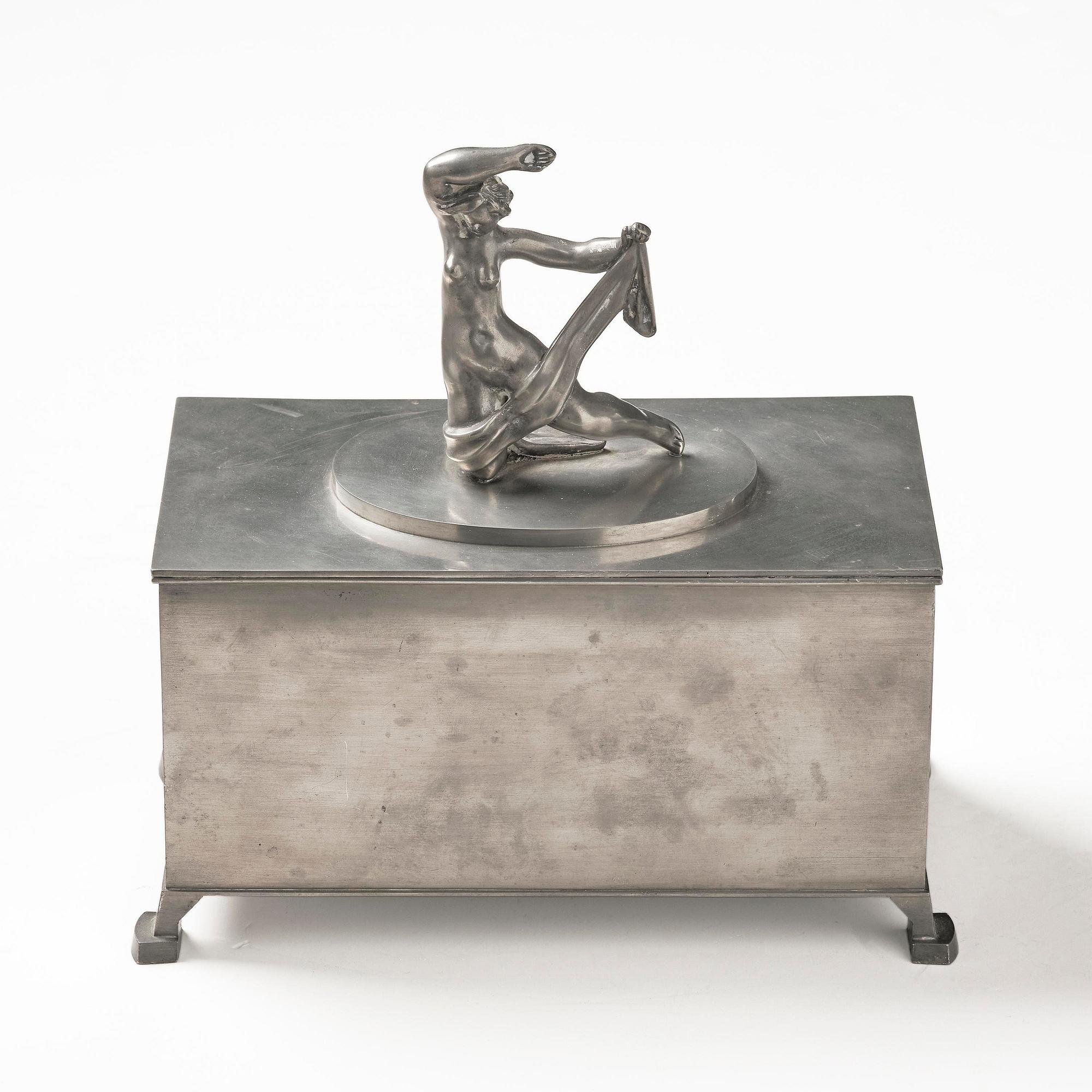 Nils Fougstedt, & Thorvald Alef, a pewter box model A 811, Firma Svenskt Tenn, Stockholm, 1929.