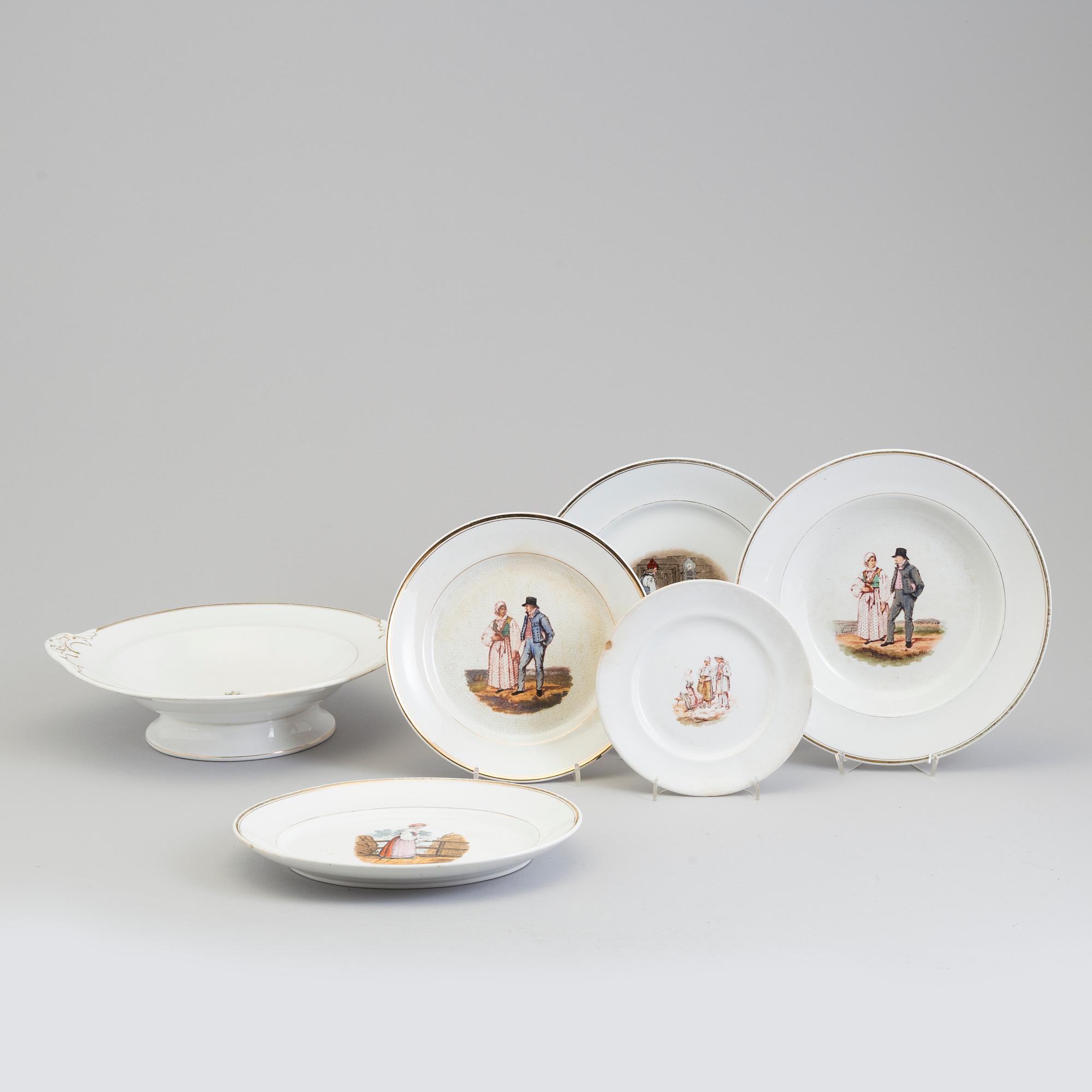 SERVIS, 51 delar, porslin, Rörstrand, svenska dräkter.