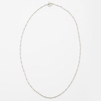 A Links London collier in sterling silver.