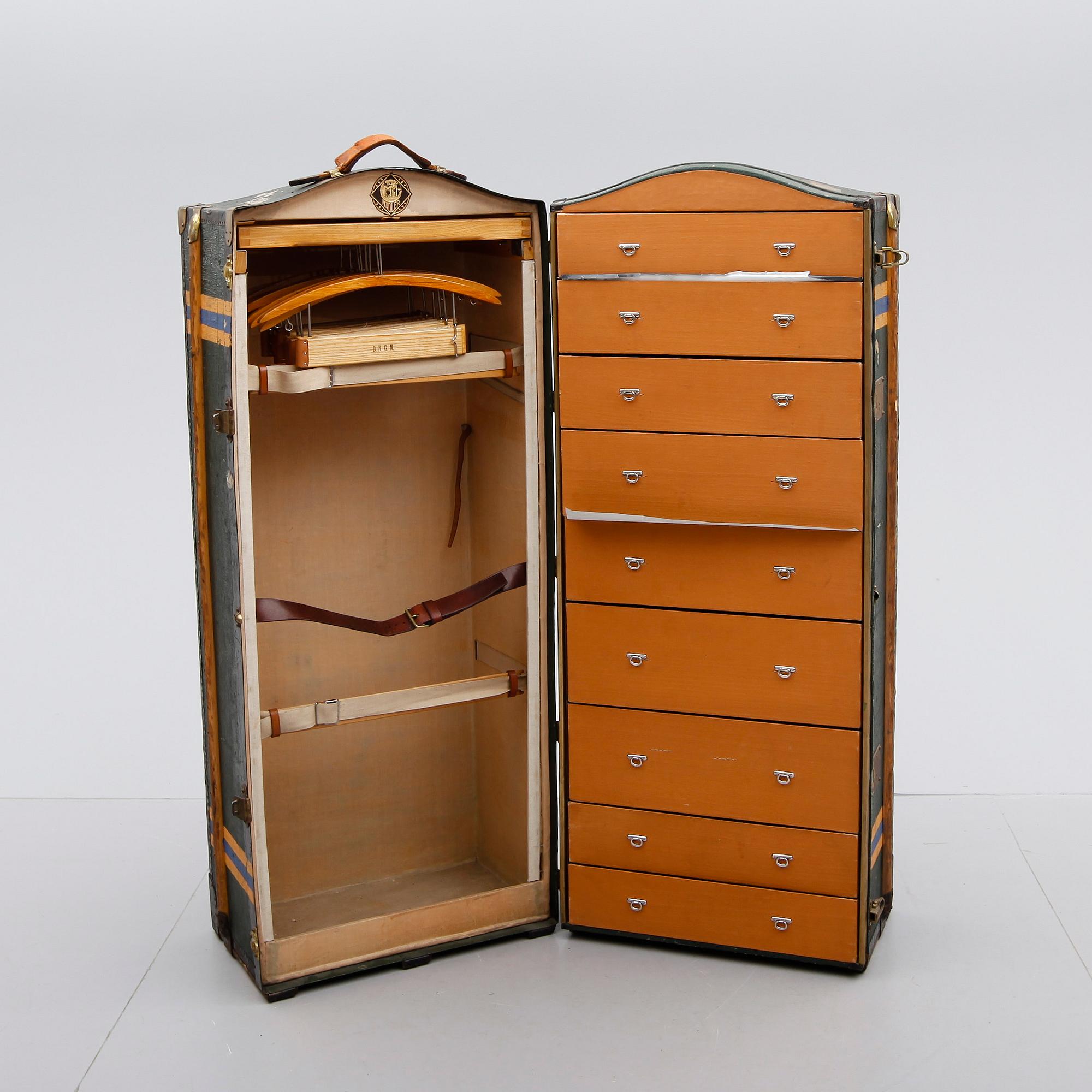 RESEKOFFERT, MM Mädler, 1900-talets första hälft.