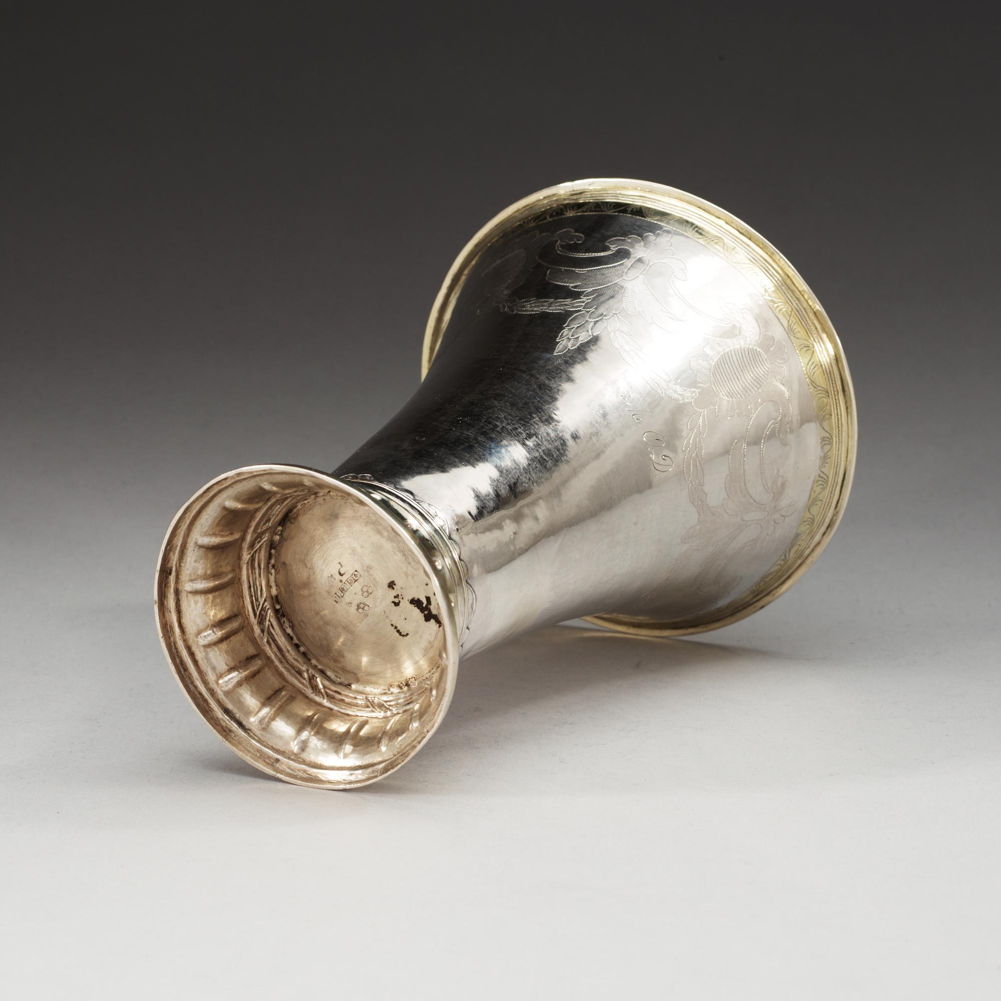 BÄGARE, silver, Olof Grubb, Hudiksvall, 1797. Vikt ca 327 g.