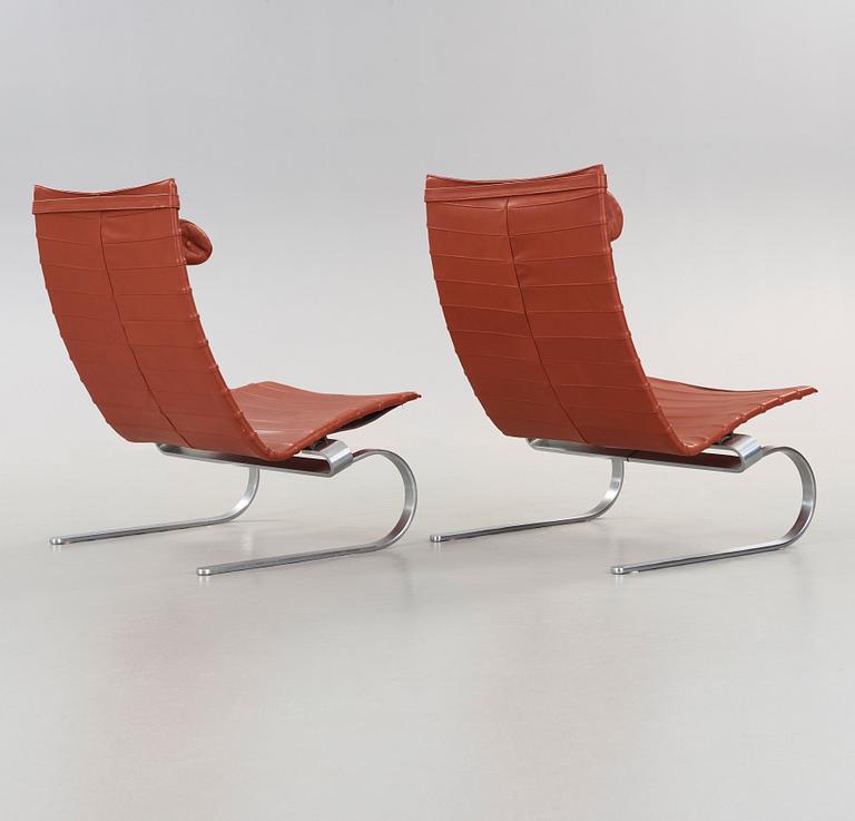Poul Kjaerholm, fåtöljer, ett par, "PK-20", Fritz Hansen, Danmark 1990.