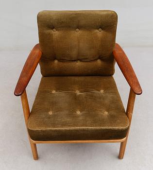 FÅTÖLJ, 1900-talets andra hälft.