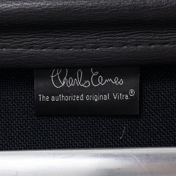 Charles & Ray Eames, Office chair, “EA208 Soft Pad Chair”, Vitra.