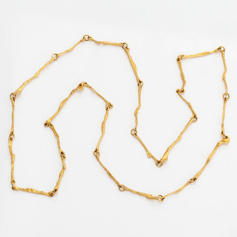 Björn Weckström, a 14K gold necklace 'Golden stream'. Lapponia 1979.