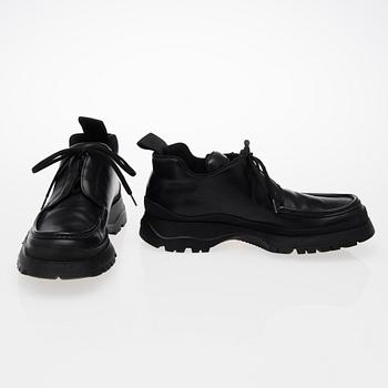PRADA, SKOR, storlek 9.