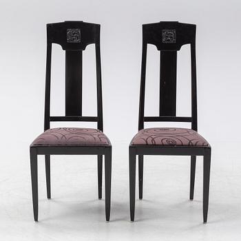 Ten carved oak chairs, Myrstedt & Stern A.-B., Stockholm, early 20th Century.