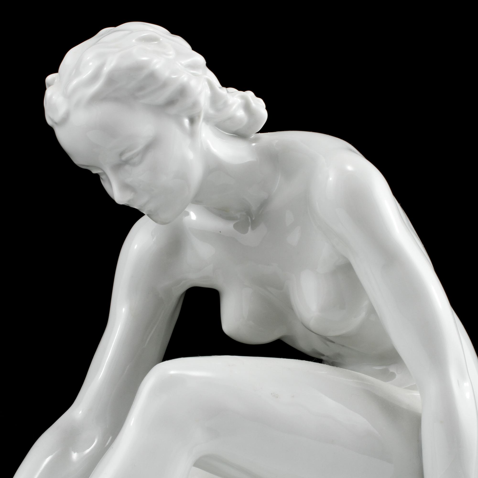 FIGURIN, porslin, Herend, 1900-talets mitt.