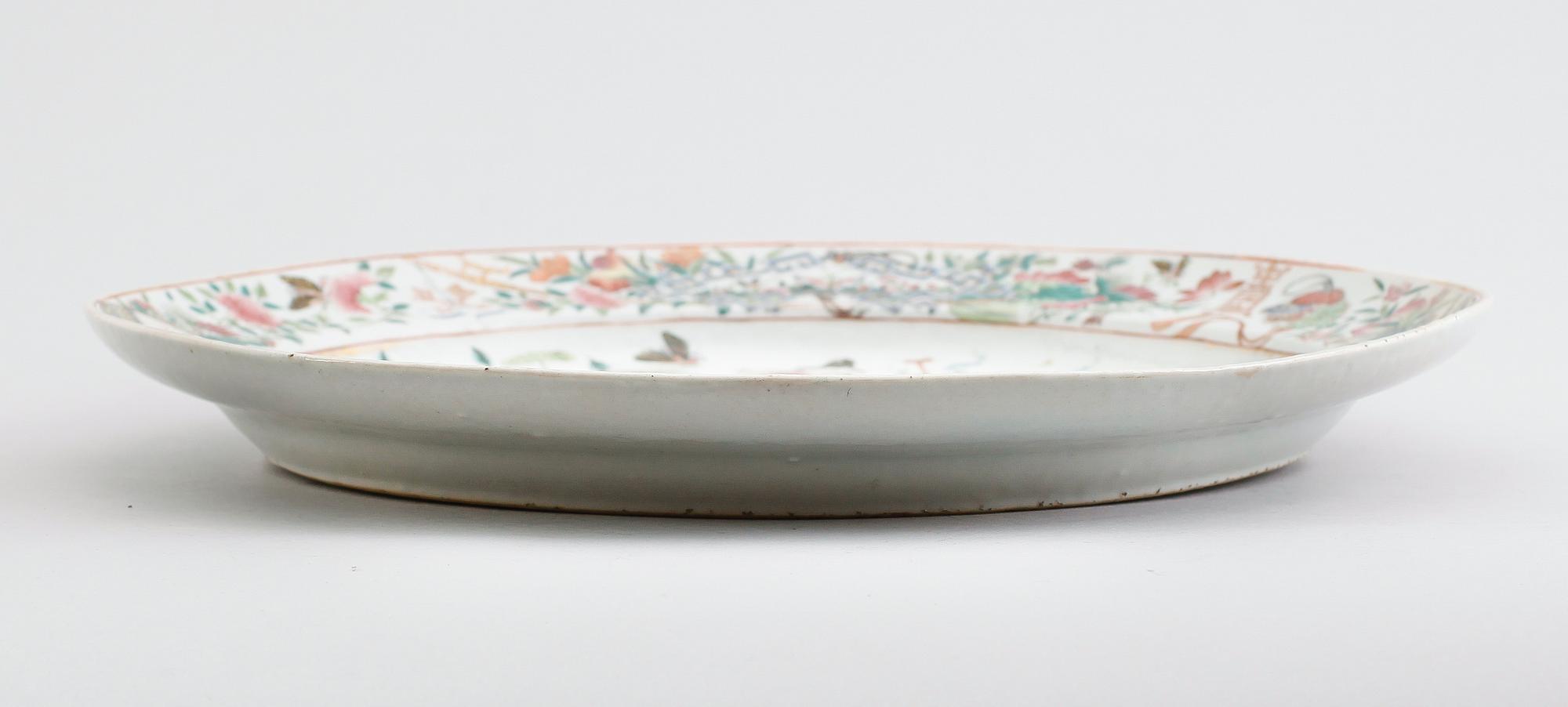 SKÅLFAT, porslin, Kanton, Kina, 1800-talets mitt.