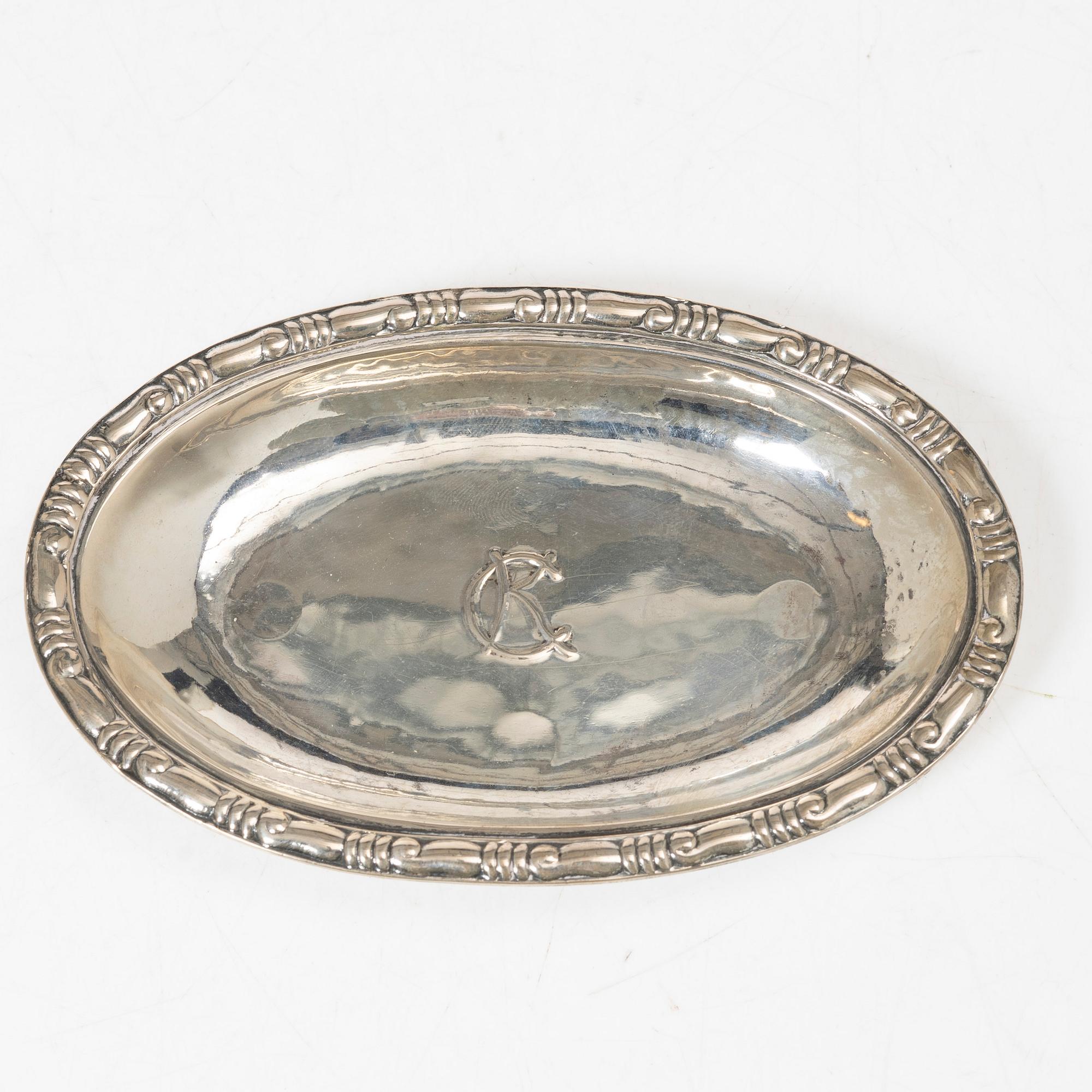 Fat, 5 st, silver, bl a WA Bolin, Stockholm 1930.