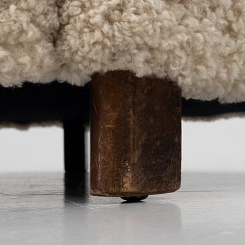 Fåtöljer, ett par, "Continent", modell 217, Asko, Finland, 1930/40-tal.