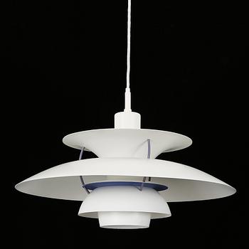 Poul Henningsen · TAKLAMPA, "PH-lampa", Poul Henningsen, Louis Poulsen, 1900-talets fjärde kvartal. Höjd ca 27 cm