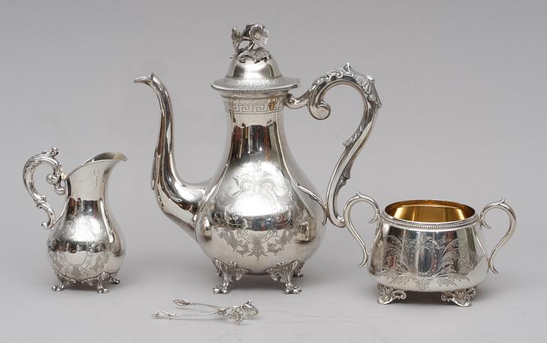 KAFFEKANNA, GRÄDDKANNA, SOCKERSKÅL. silver.