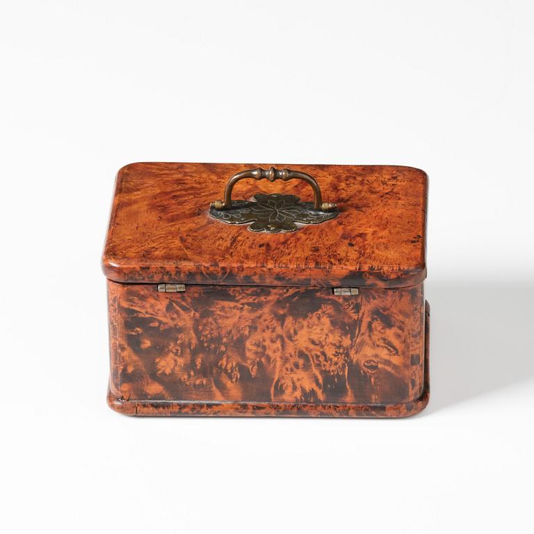 A burr-alder box by J. Sjölin (master 1767-85).