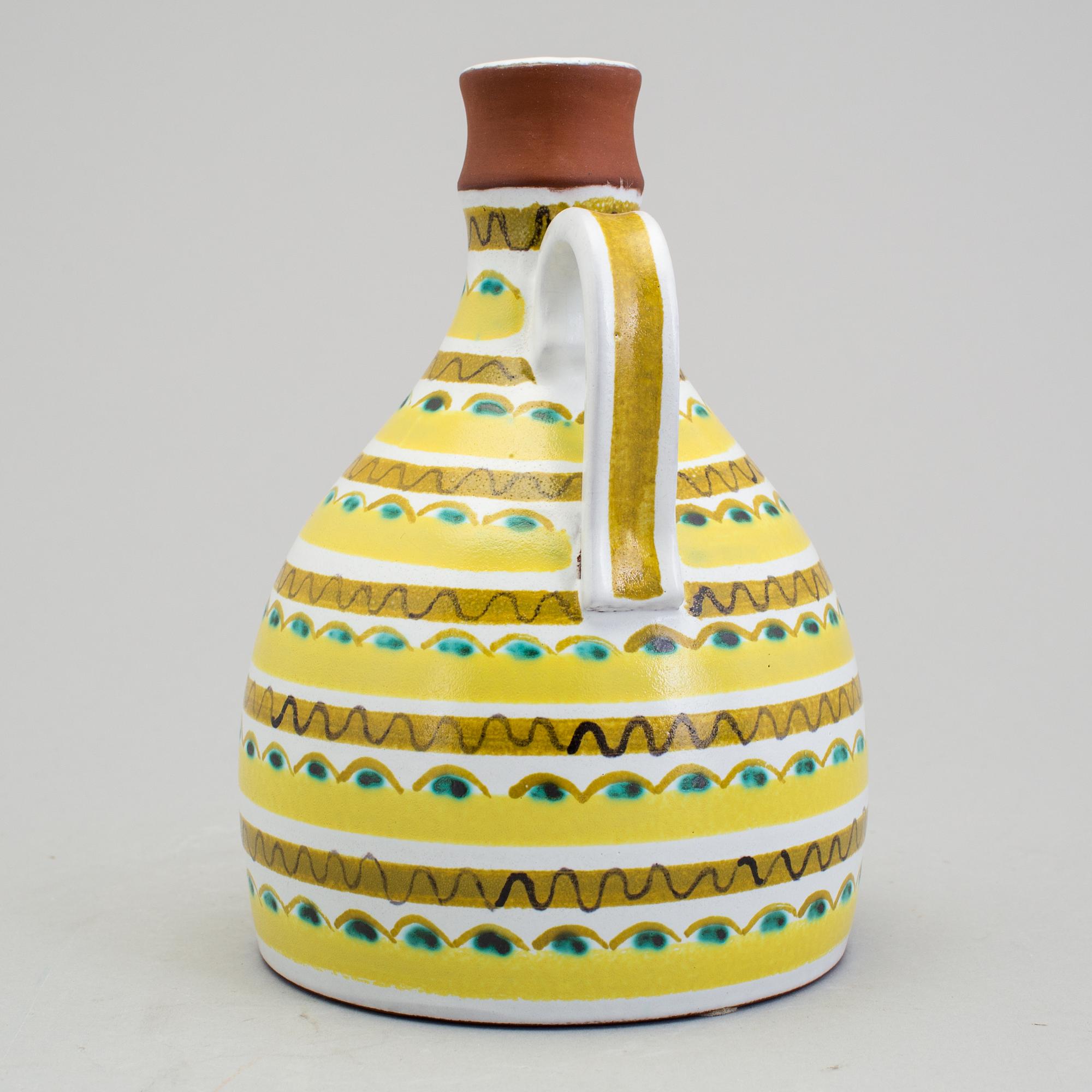 STIG LINDBERG, a faience vase, Gustavsberg 1940/50s.