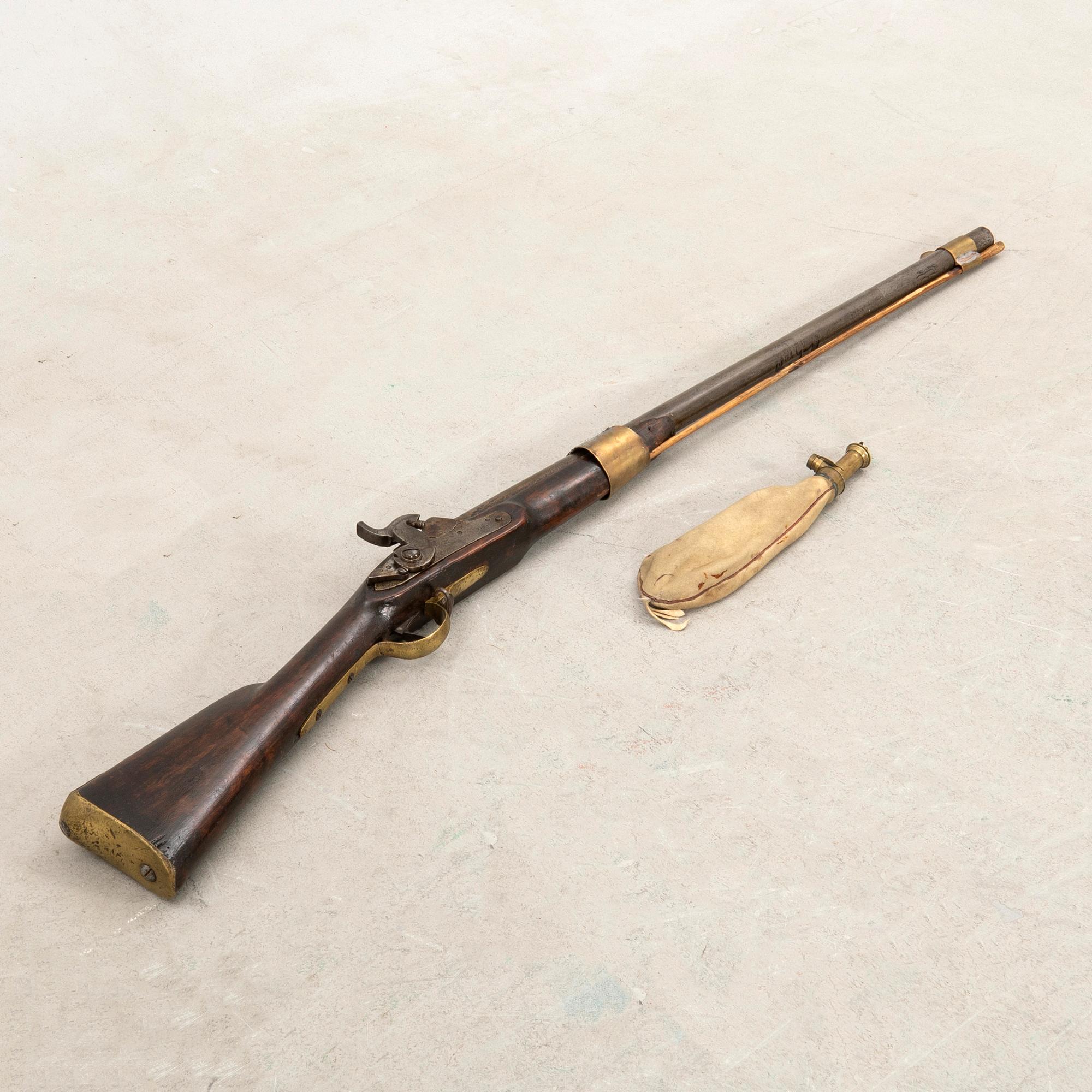 Lock rifle, Swedish, m/1845 modification.