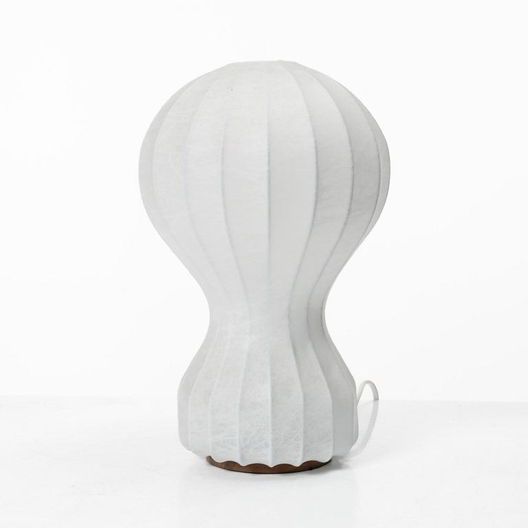 Achille & Pier Giacomo Castiglioni, A pair of "Gatto" table lamps, FLOS, Italy.