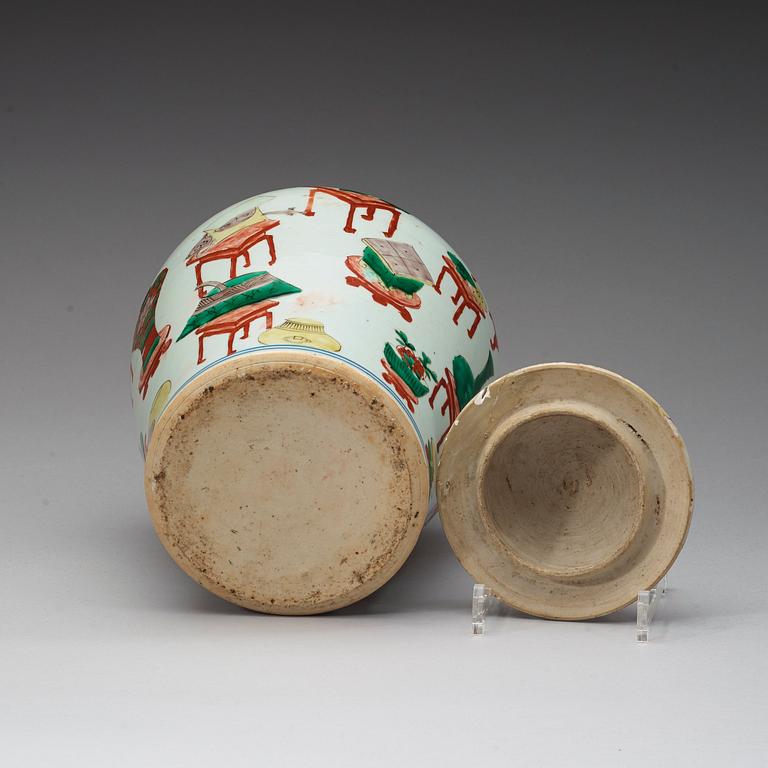 A wucai jar with cover, Transition 17th century.