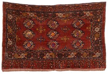 353. An antique Turkmen Saryk chuval, part silk, Amu Darya region, ca 170 x 112 cm.