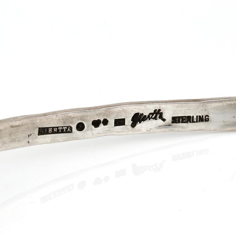 HALSBAND, silver, Claes Giertta, Stockholm, 1971. Total vikt ca 22 g.