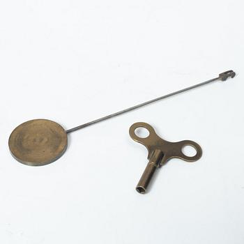 Table pendulum clock, late 19th century.