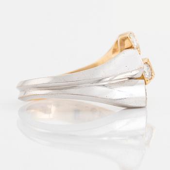 Brilliant cut diamond ring.