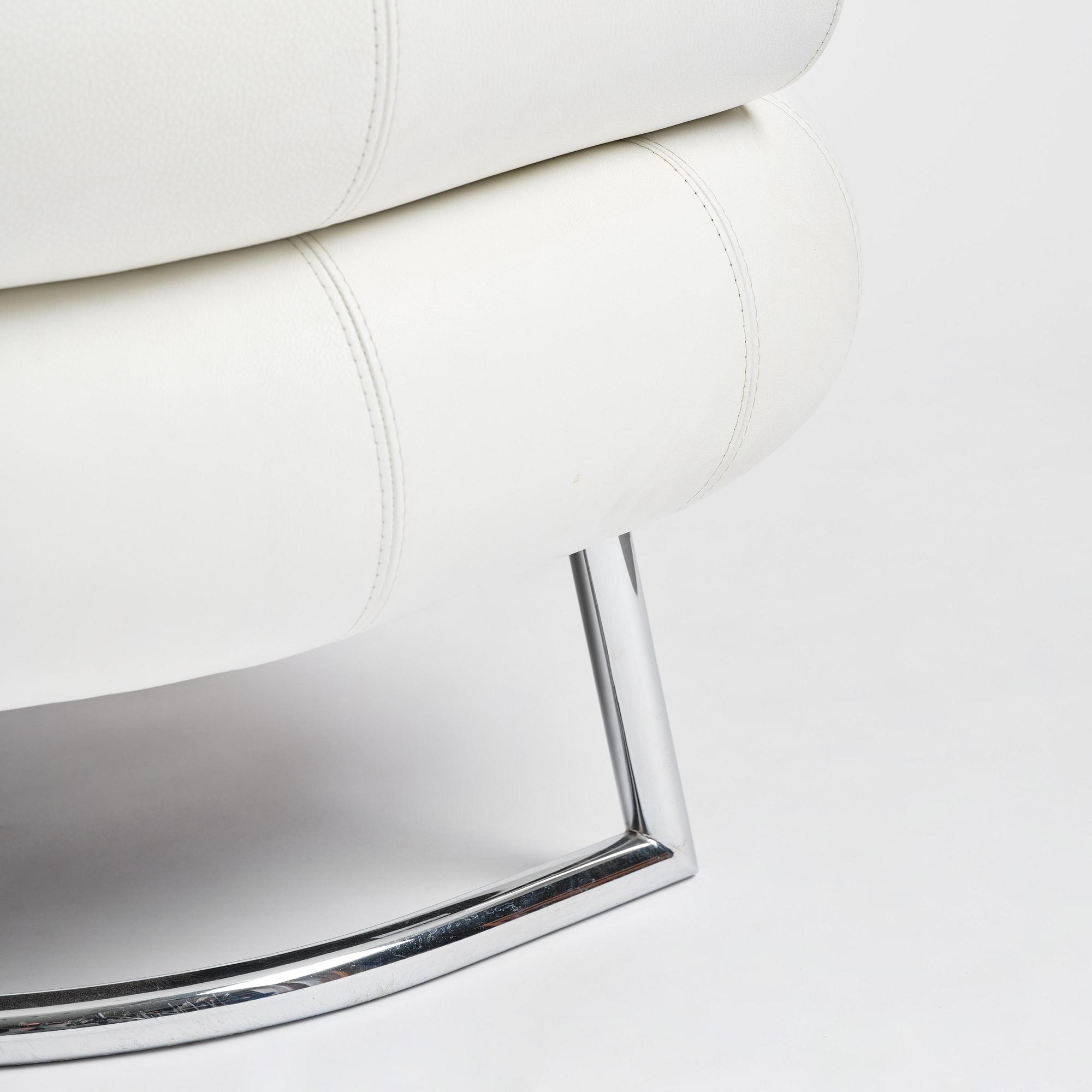 Eileen Gray, fåtöljer, ett par, "Bibendum", ClassiCon, Tyskland, efter 1990.