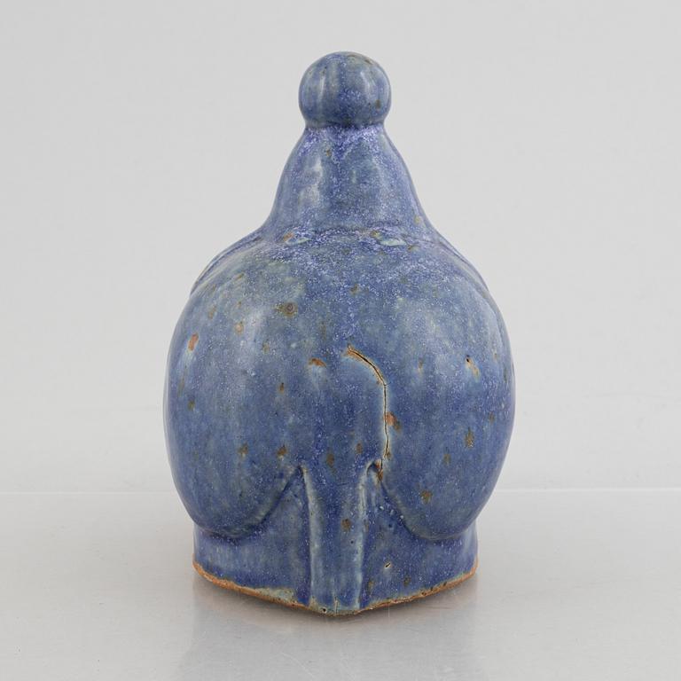 Ulla Kraitz, a stoneware sculpture, own studio, Fogdarp.