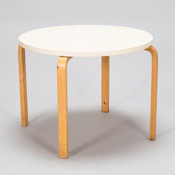 Alvar Aalto, soffbord / lampbord för O.Y. Huonekalu-ja Rakennustyötehdas A.B. tidigt 1950-tal.