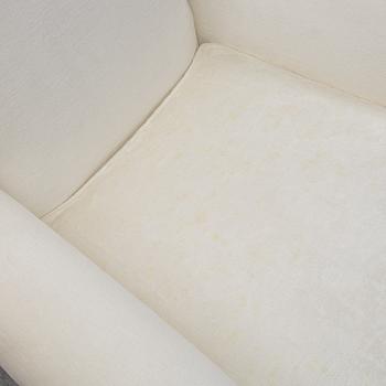 A pair of lounge chairs, Ralph Lauren Home. USA, contemporary.