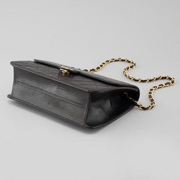 CHANEL, "Flap Bag" väska.