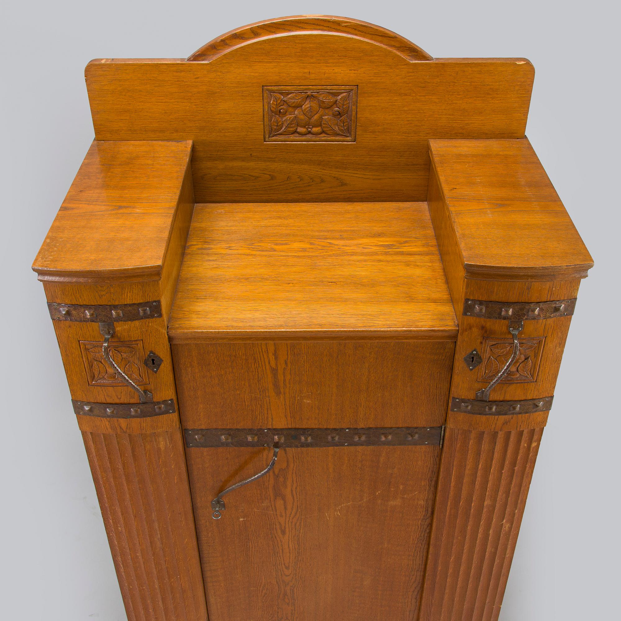 Kaappi, 1900-luvun alku.