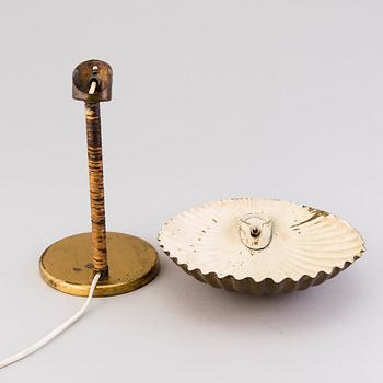 PAAVO TYNELL, BORDSLAMPA. Snäcka. Tillverkad av Taito Oy. Formgiven 1938/39.