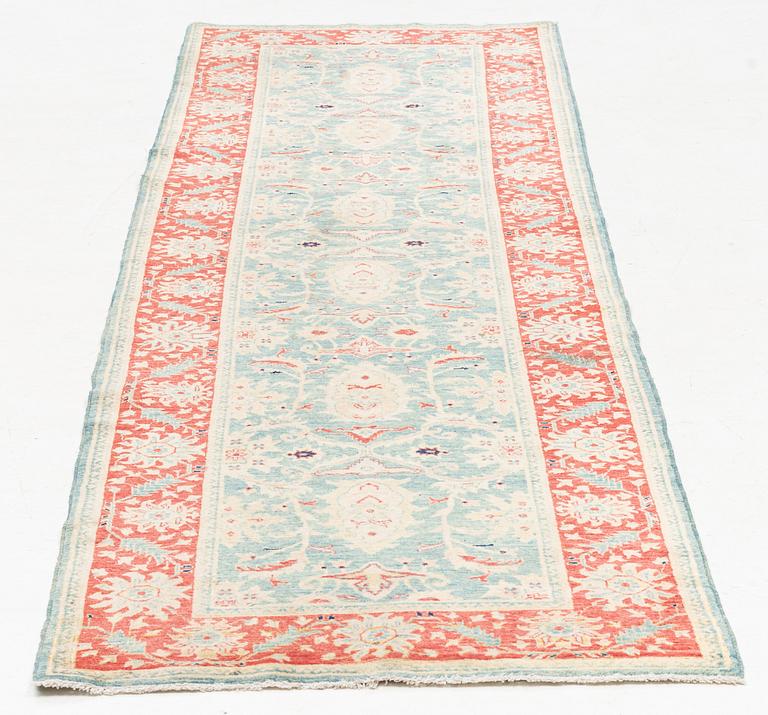 A Ziegler design runner, c. 292 x 81 cm.