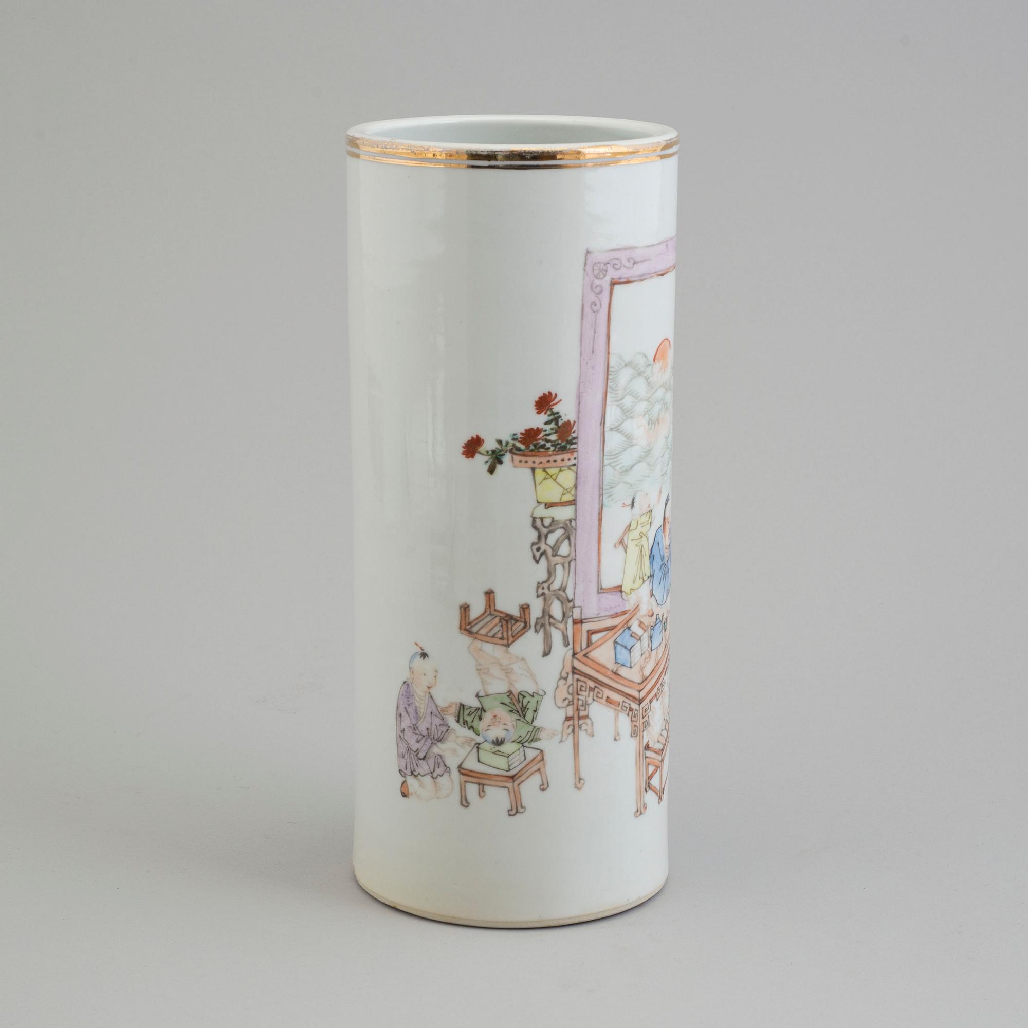 A qianjiang hat stand, early 20th century, Yu Ziming (1843—1911).