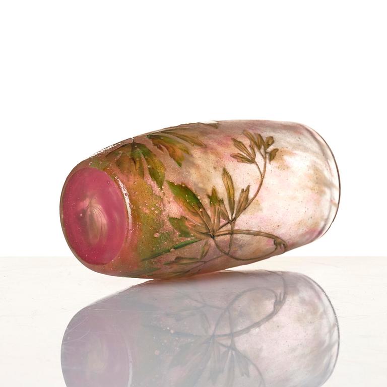Daum Frères, an Art Nouveau cameo glass vase, Nancy, France, ca 1900.