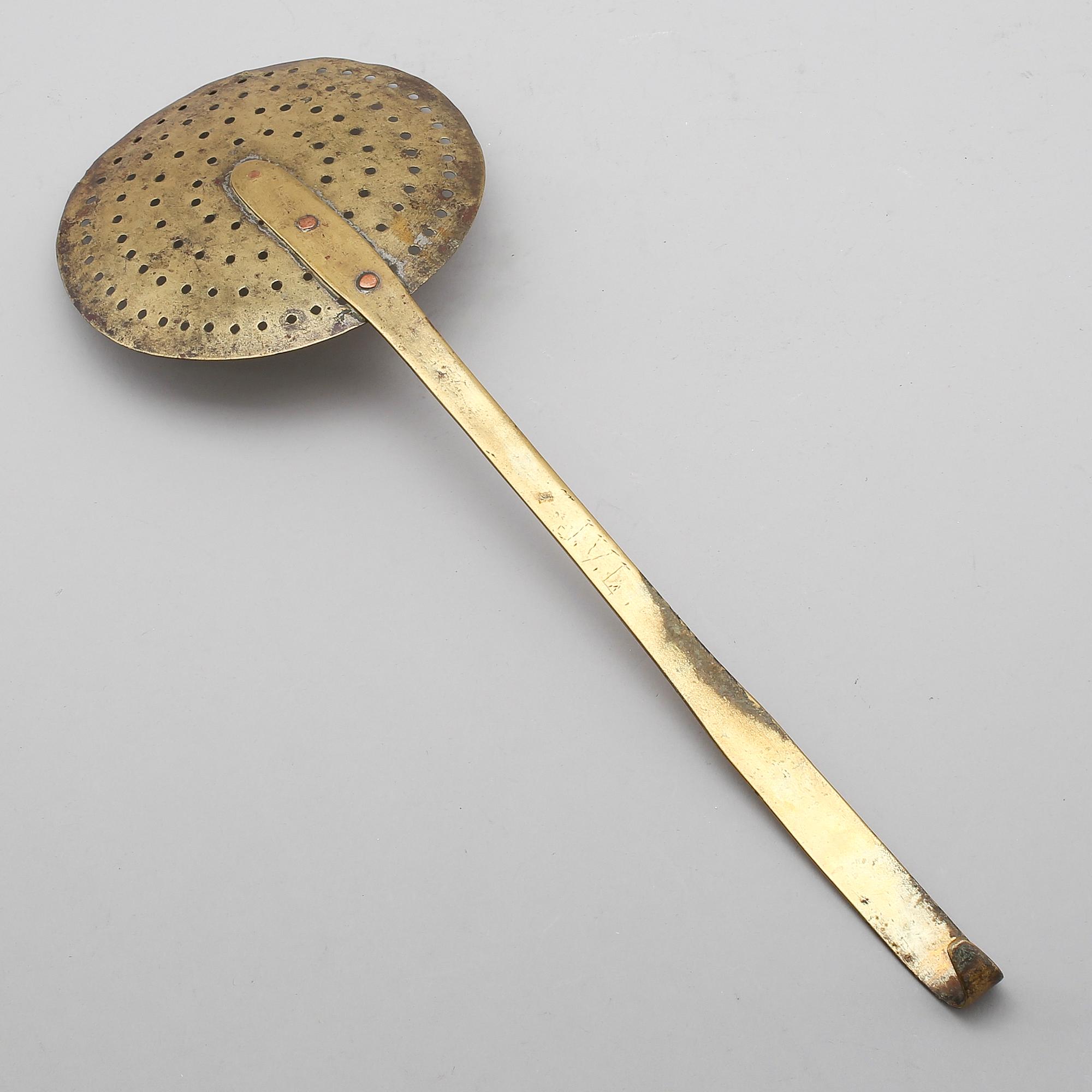 SIL, mässing, 1700-tal.