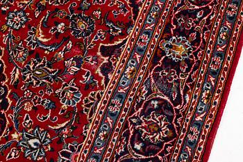 An Ardekan carpet, ca 300 x 190 cm.