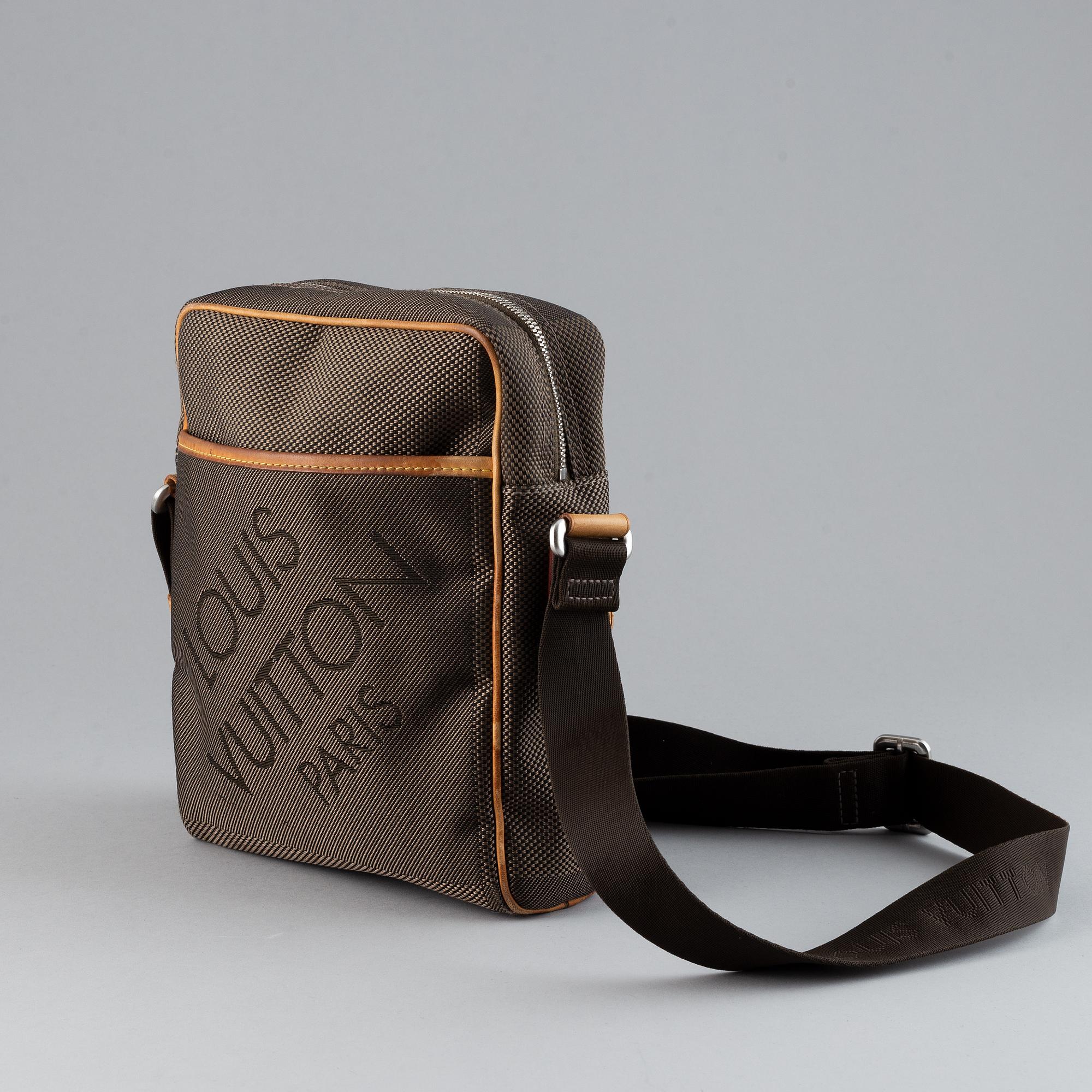 Louis Vuitton, Terra Damier Geant Citadin PM Messenger Bag, 2008.