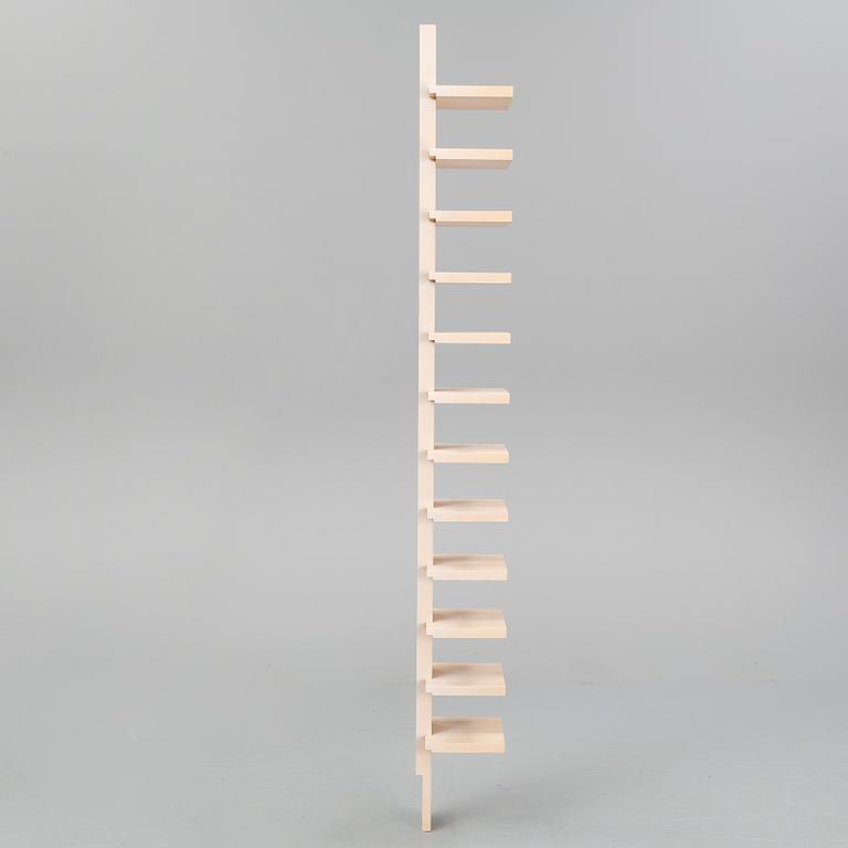 JOHN KANDELL, vägghylla, "Pilaster", Källemo AB, Värnamo.