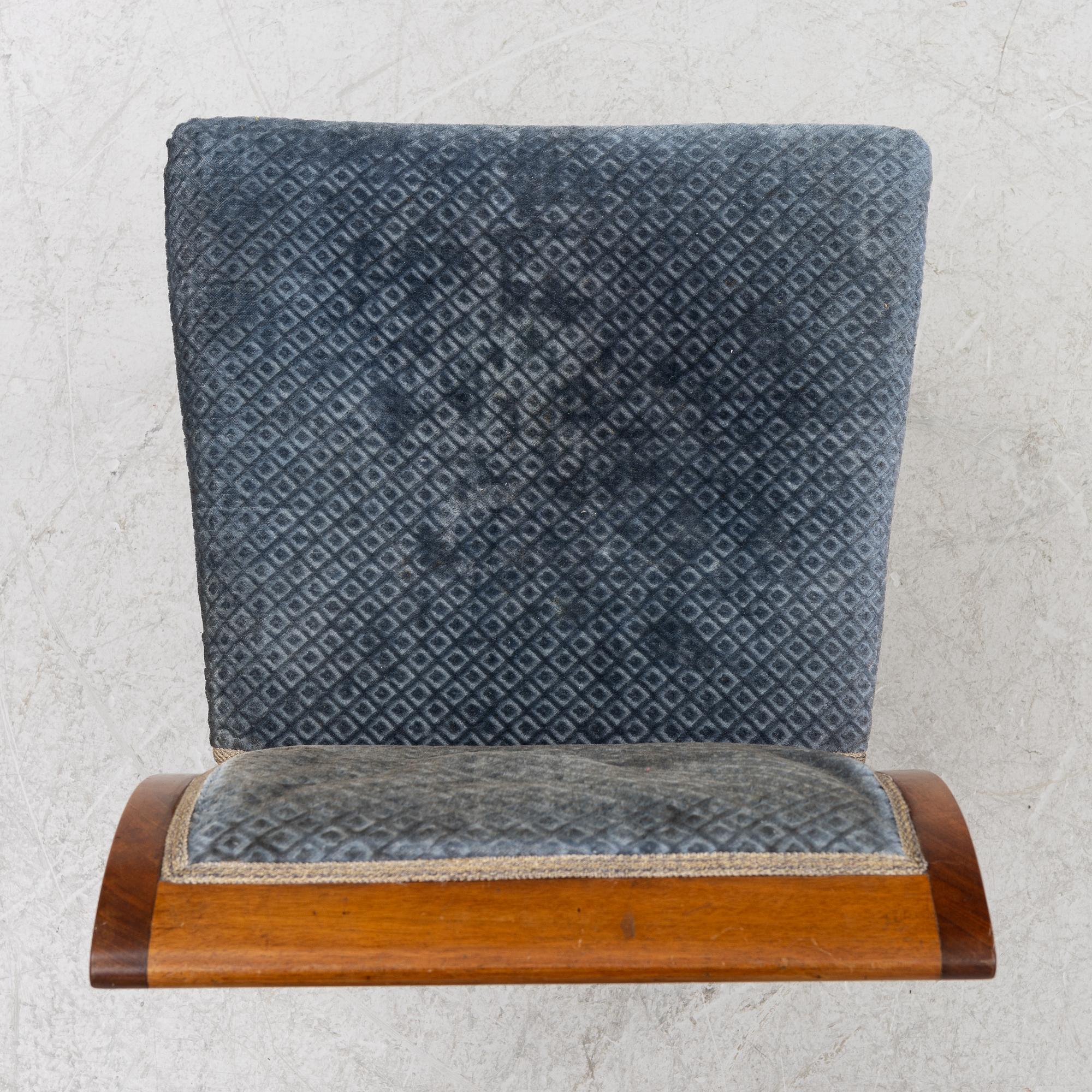 Stolar ett par, sengustavianska, 1800-talets början.