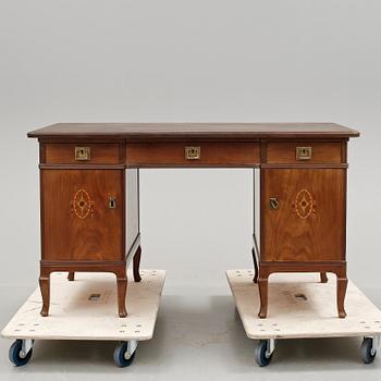 SKRIVBORD, 1920-tal.