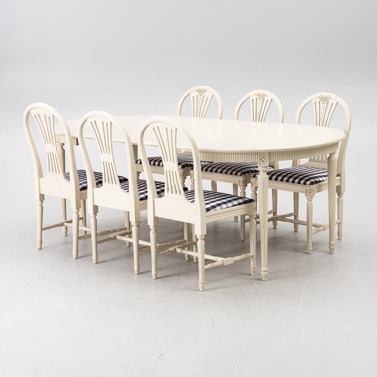 Dining table with 10 chairs, Gustavian style, second half of the 20th century.