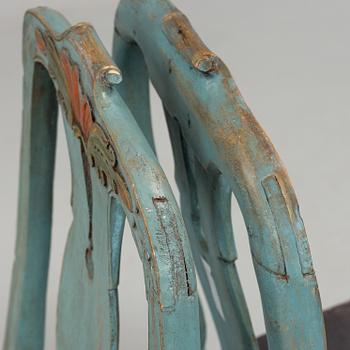 a set of 6 early 10th century folk art chairs from Hälsingland.